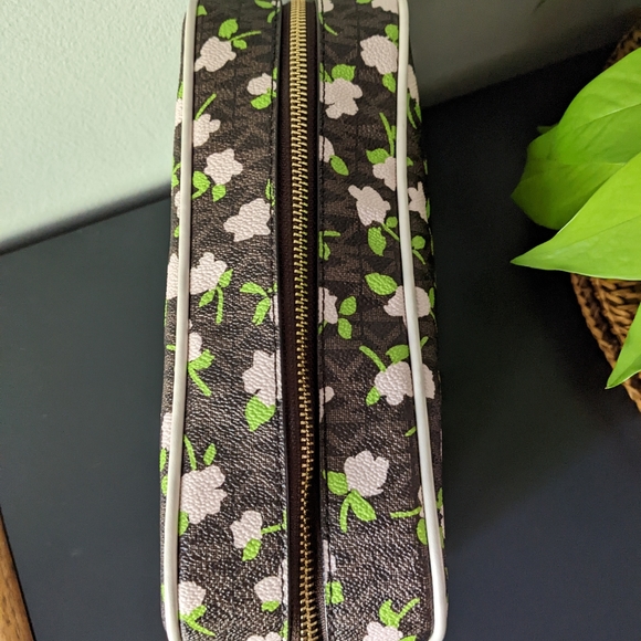 Michael Kors Jet Set Large Zip Travel Cosmetic Pouch Brown Pink Floral Print - Picture 6 of 13